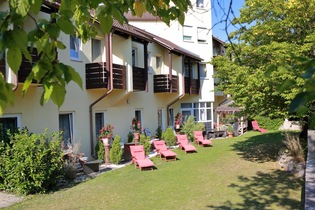 Hotel Roemerstadt ゲルストホーフェン エクステリア 写真