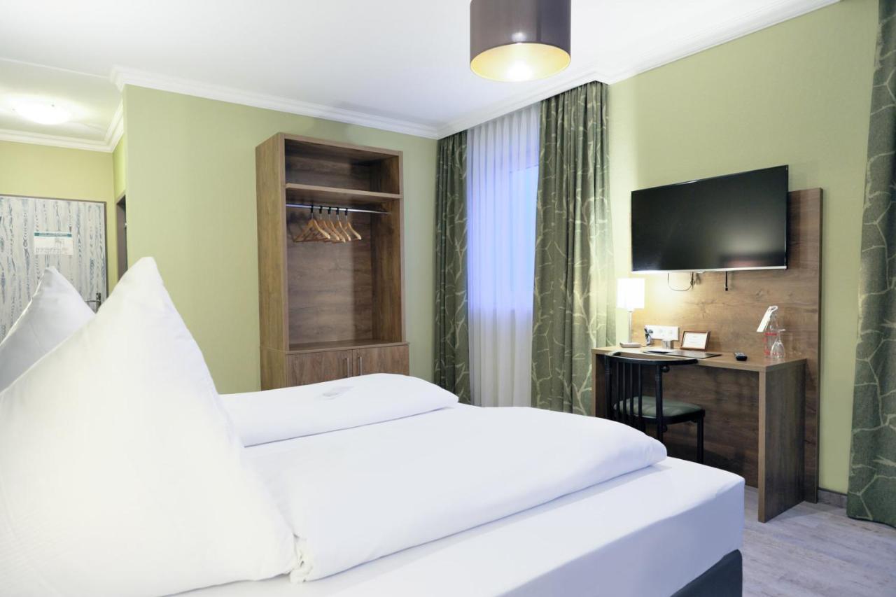 Hotel Roemerstadt ゲルストホーフェン エクステリア 写真