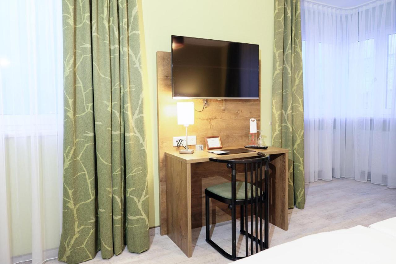 Hotel Roemerstadt ゲルストホーフェン エクステリア 写真